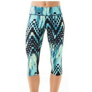 Asics Womens W Printed Capri Running - Size M